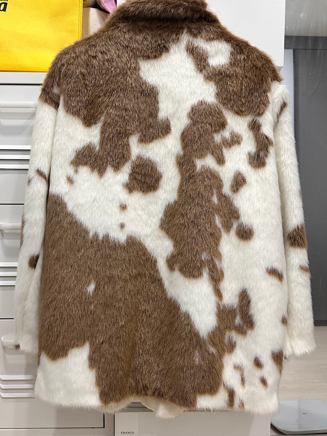 H&M 에이치앤엠 퍼 자켓 점퍼 fur 상품이미지4