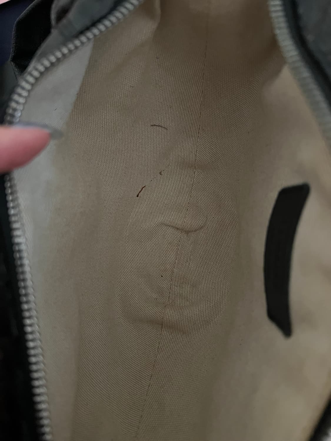 르메르 크루아상 범백 코티드 린넨 블랙 스몰 상품이미지3
