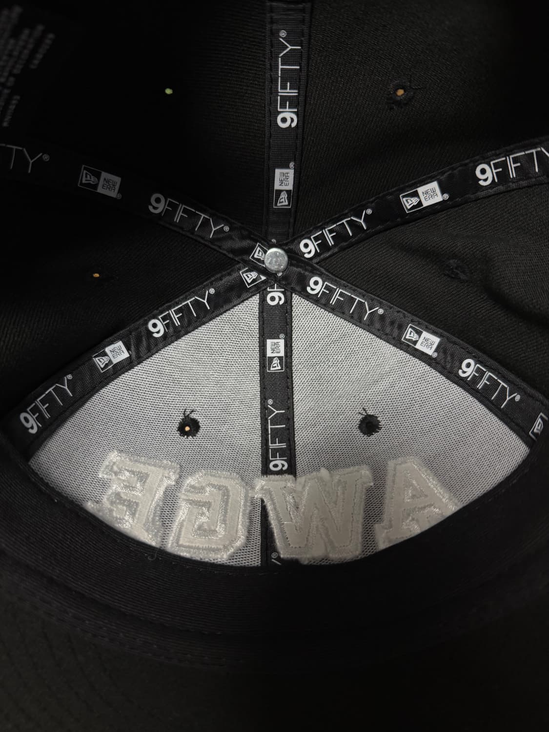 A$AP ROCKY 전개 브랜드 AWGE 뉴에라 자수 스냅백 상품이미지2