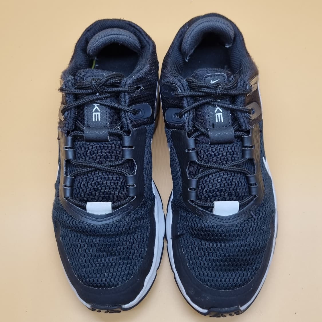 나이키 에어맥스 알파트레이너4 런닝화260. 상품이미지2