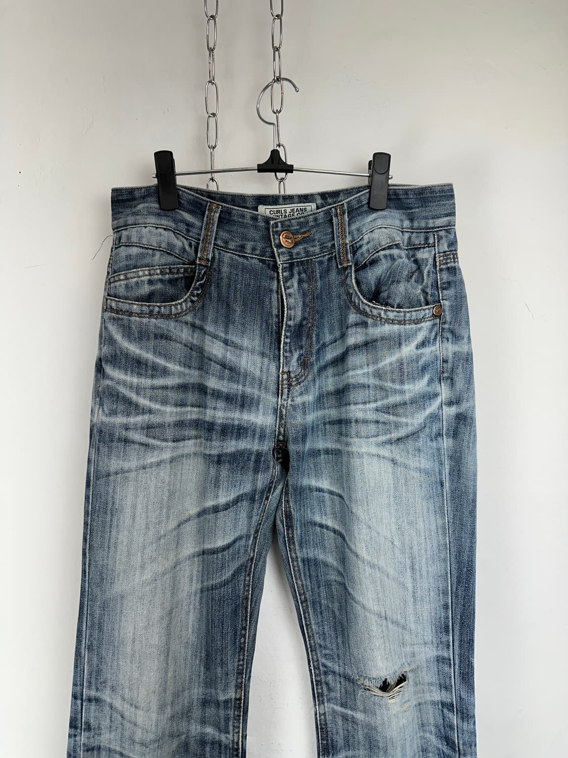 Heavy Whisker Wash Distressed Denim Pant 상품이미지5