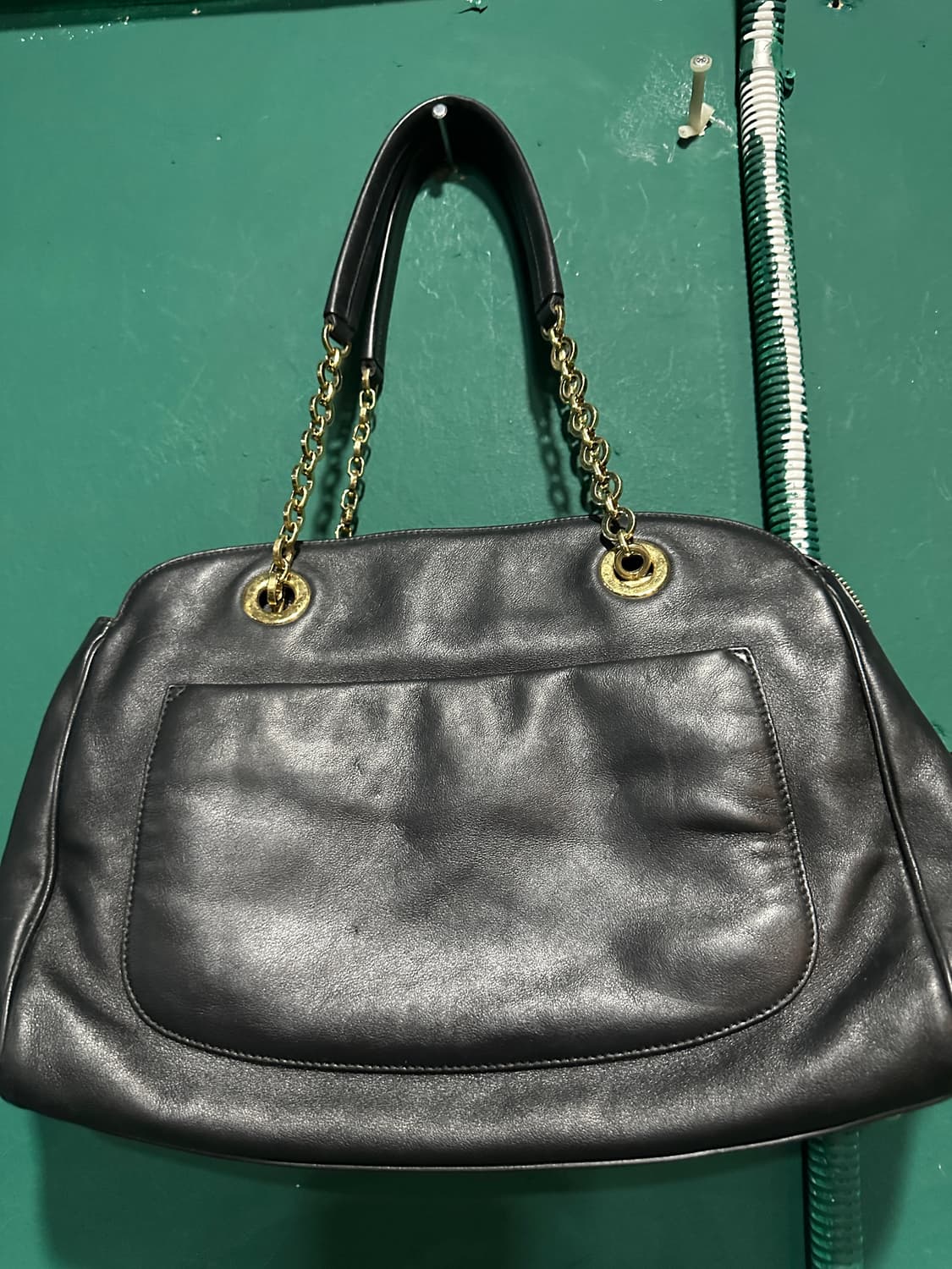 페레가모 가죽 체인 숄더백 상품이미지2