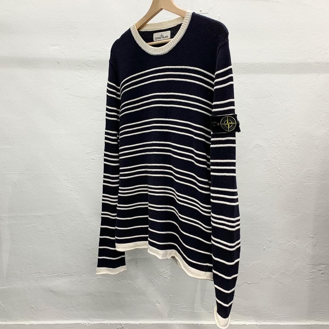 스톤아일랜드 라운드 스트라이프 니트 상품이미지1