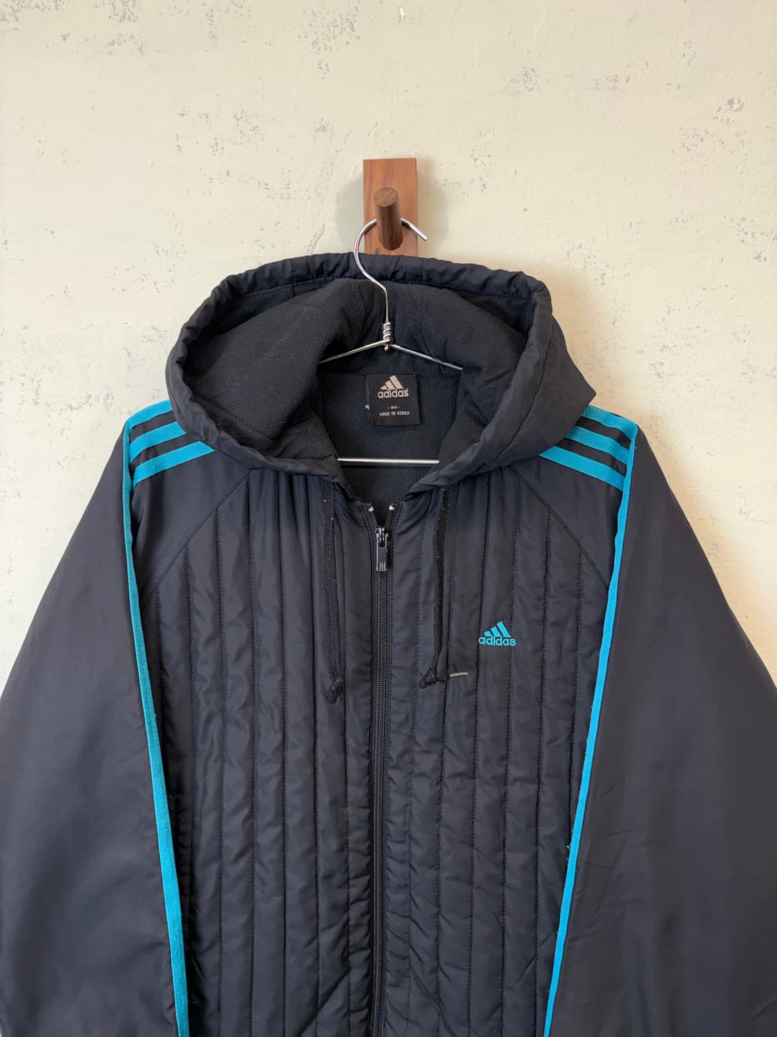 아디다스 올드스쿨 퀼티드 삼선 후드점퍼 상품이미지4