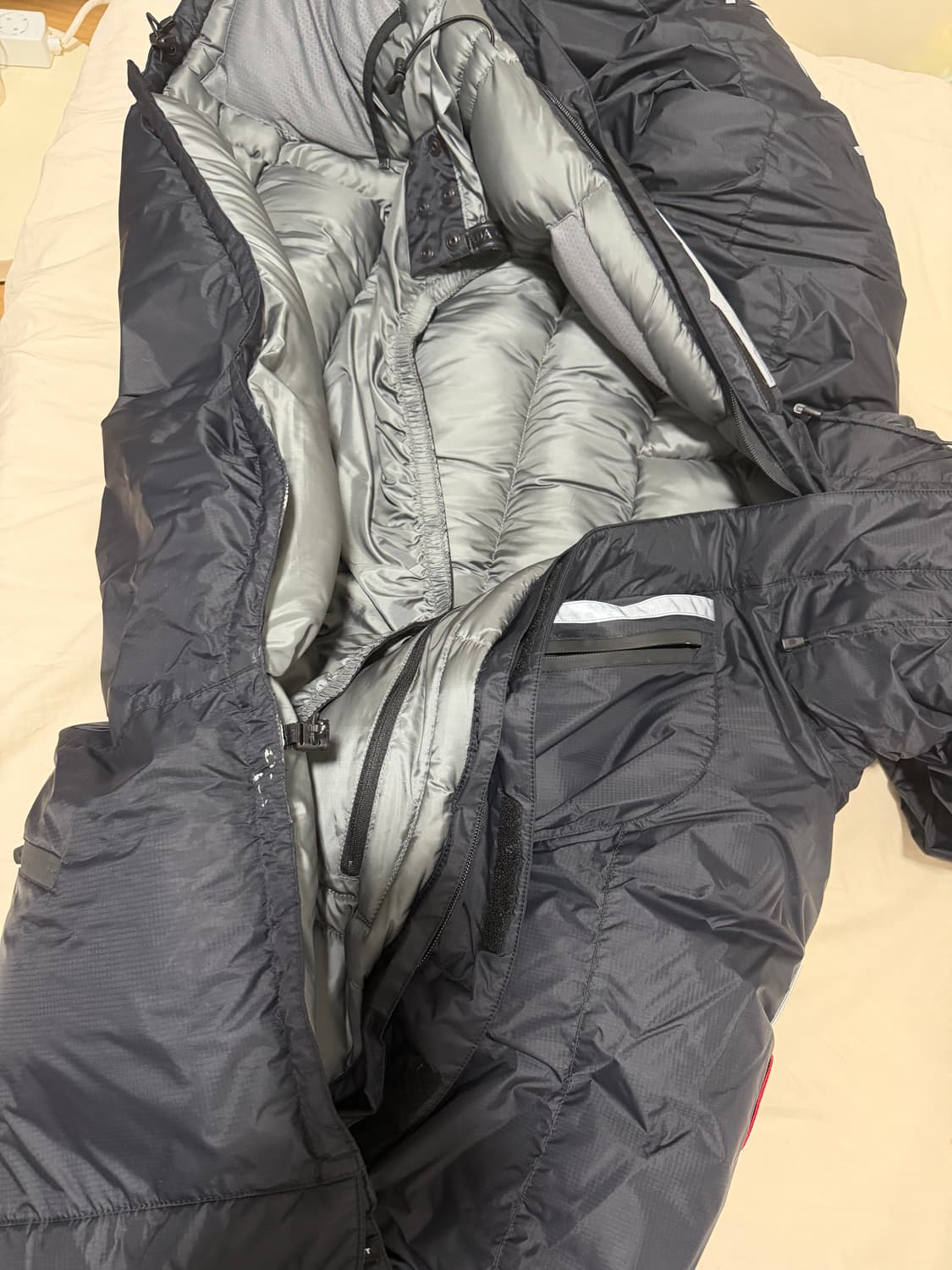 캐나다구스 와이프로젝트패딩 상품이미지3