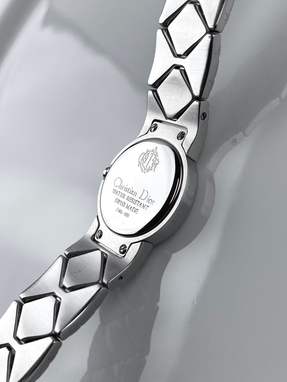 DIOR round shell dial watch  상품이미지7