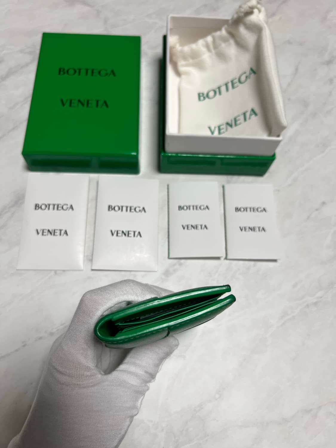 보테가베네타 플랩 카드지갑 그린 상품이미지5