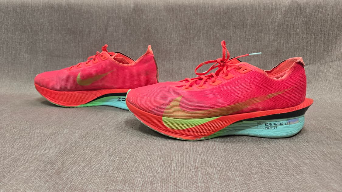 나이키 280mm-  런닝화 핑크 형광색 운동화 상품이미지4