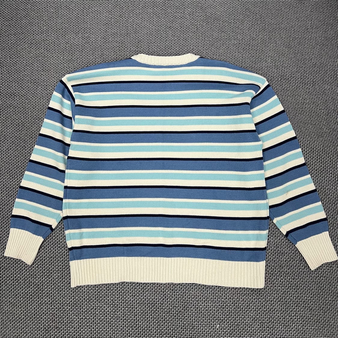 엘레쎄 니트 상품이미지3