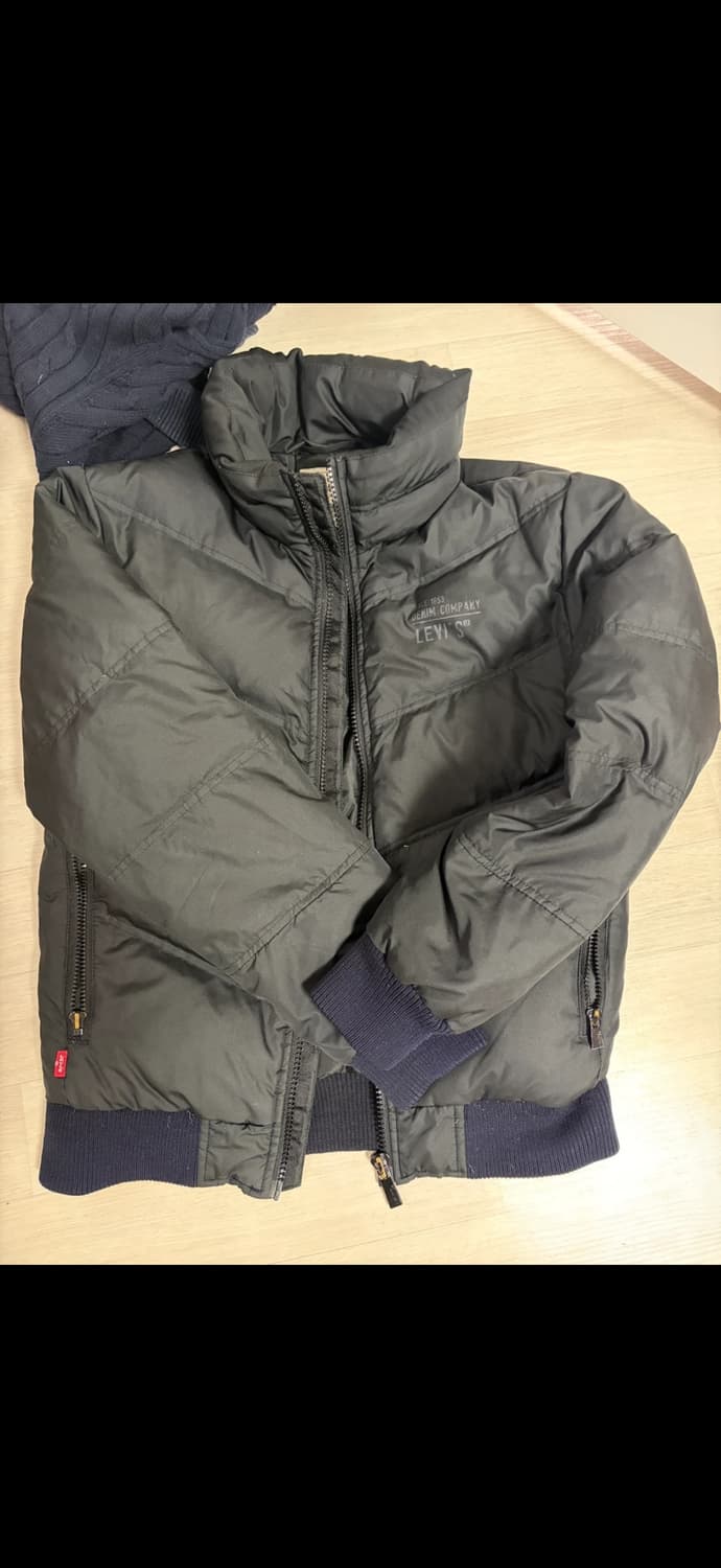 리바이스 패딩 m사이즈 상품이미지1