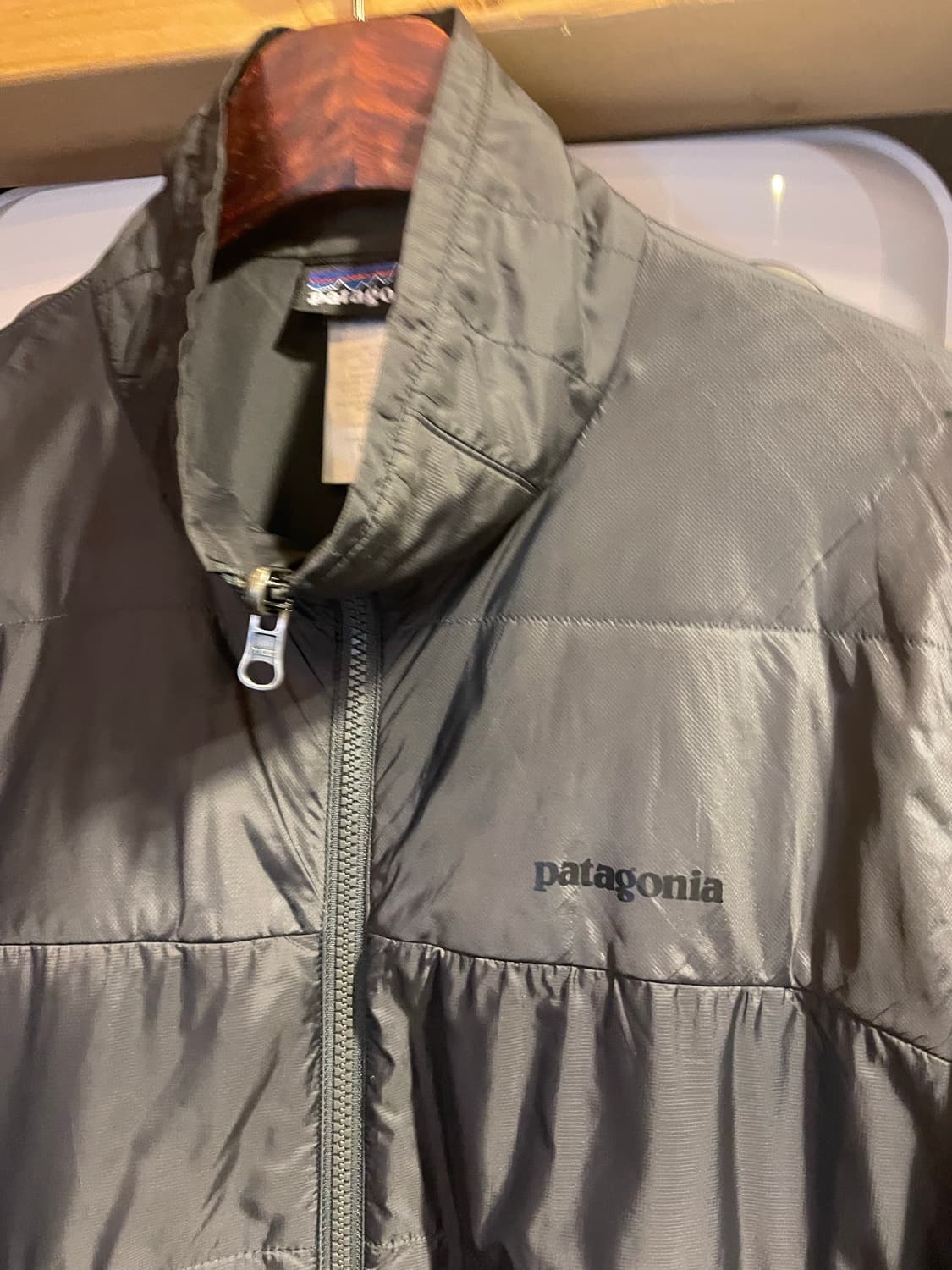 Patagonia Lightweight Down Jacket 상품이미지3