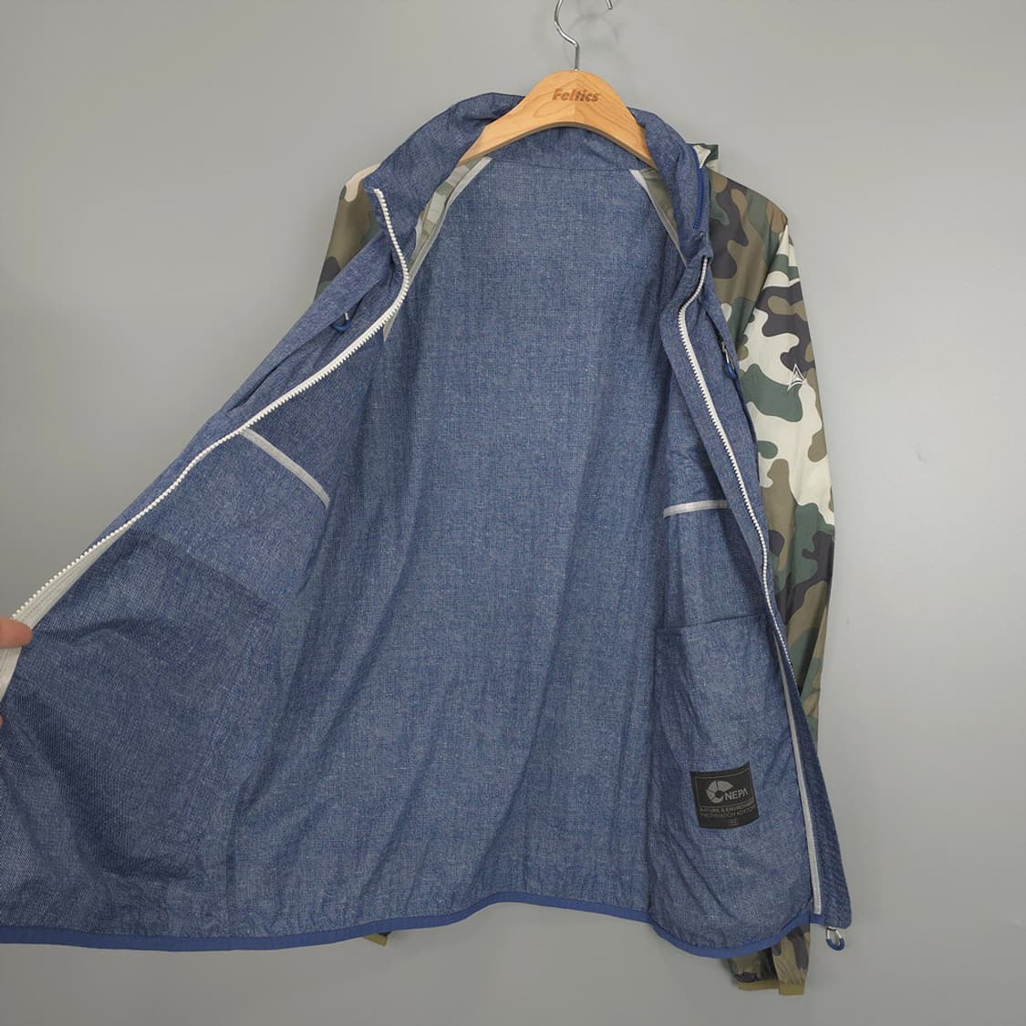 네파 NEPA 배색 카모 바람막이 점퍼 110 상품이미지6