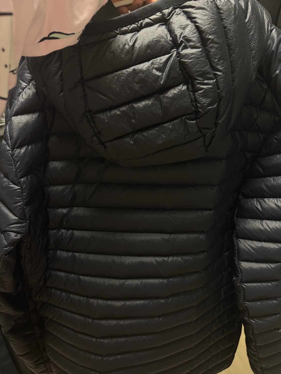 스톤아일랜드 룸우븐 경량 패딩 네이비 상품이미지3