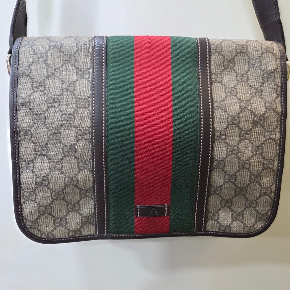 구찌 수프림 크로스백 상품이미지2