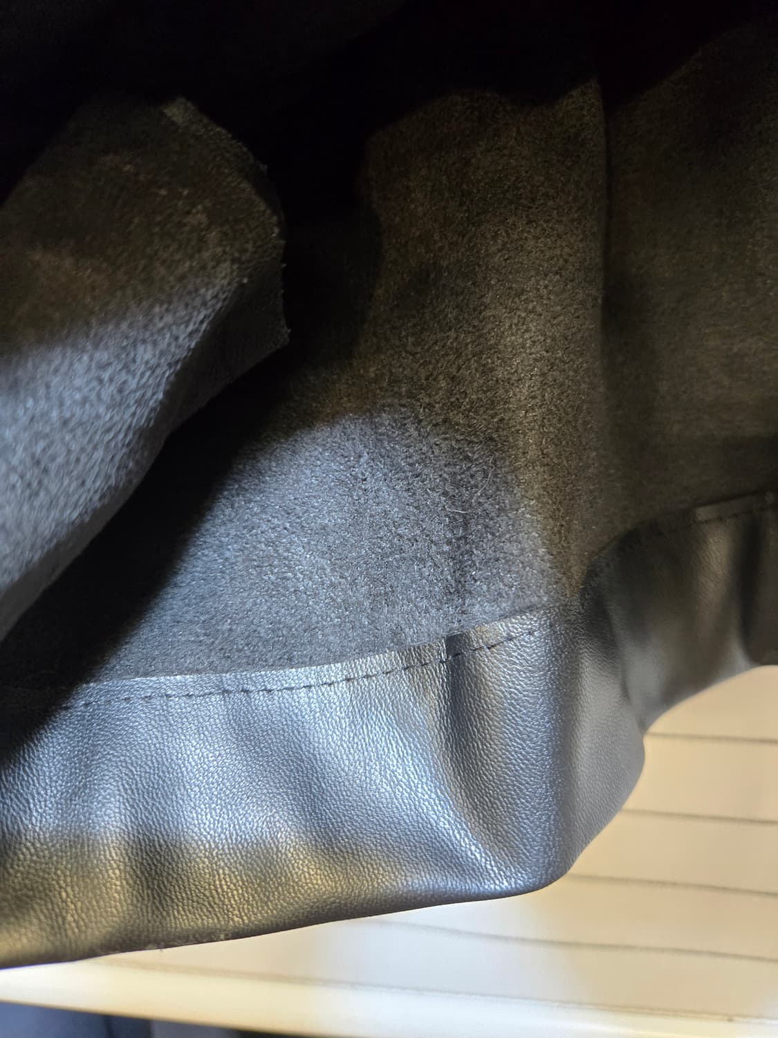 자라 블랙레더 반바지 상품이미지2