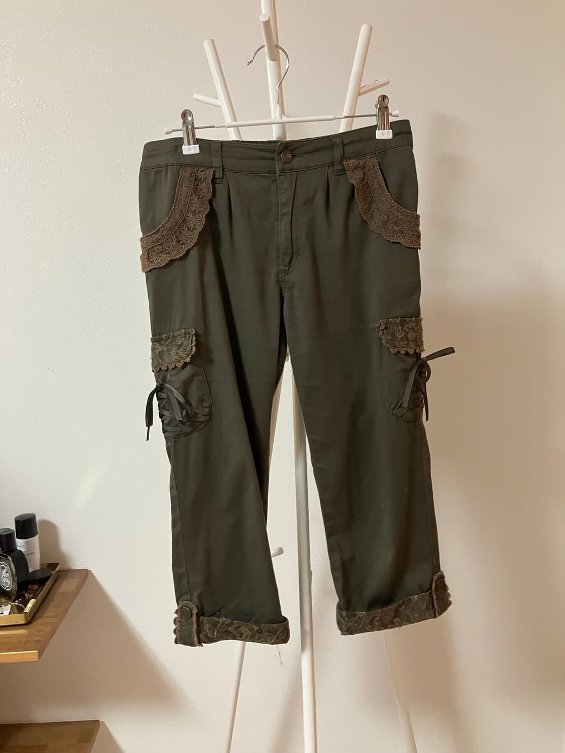 엑시즈팜 레이스리본디테일 면바지 7부바지 카프리팬츠 상품이미지1