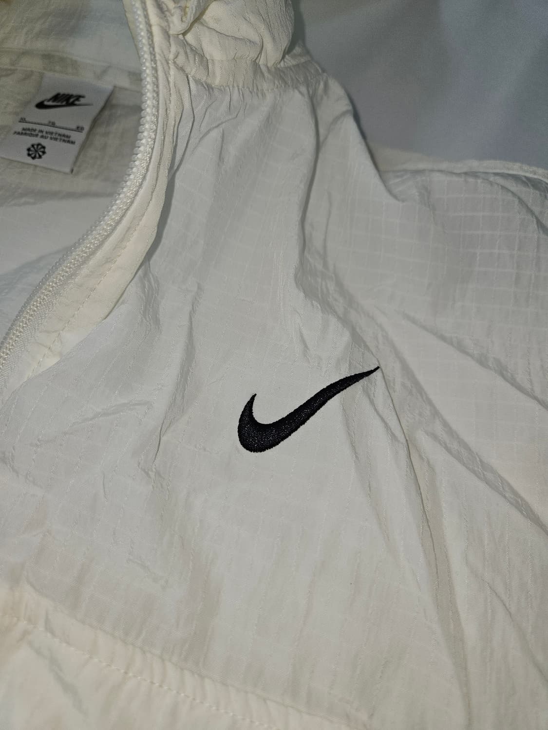 나이키 스포츠웨어 시티 유틸리티 스우시 바람막이 크롭 자켓 우먼스 XL 상품이미지3