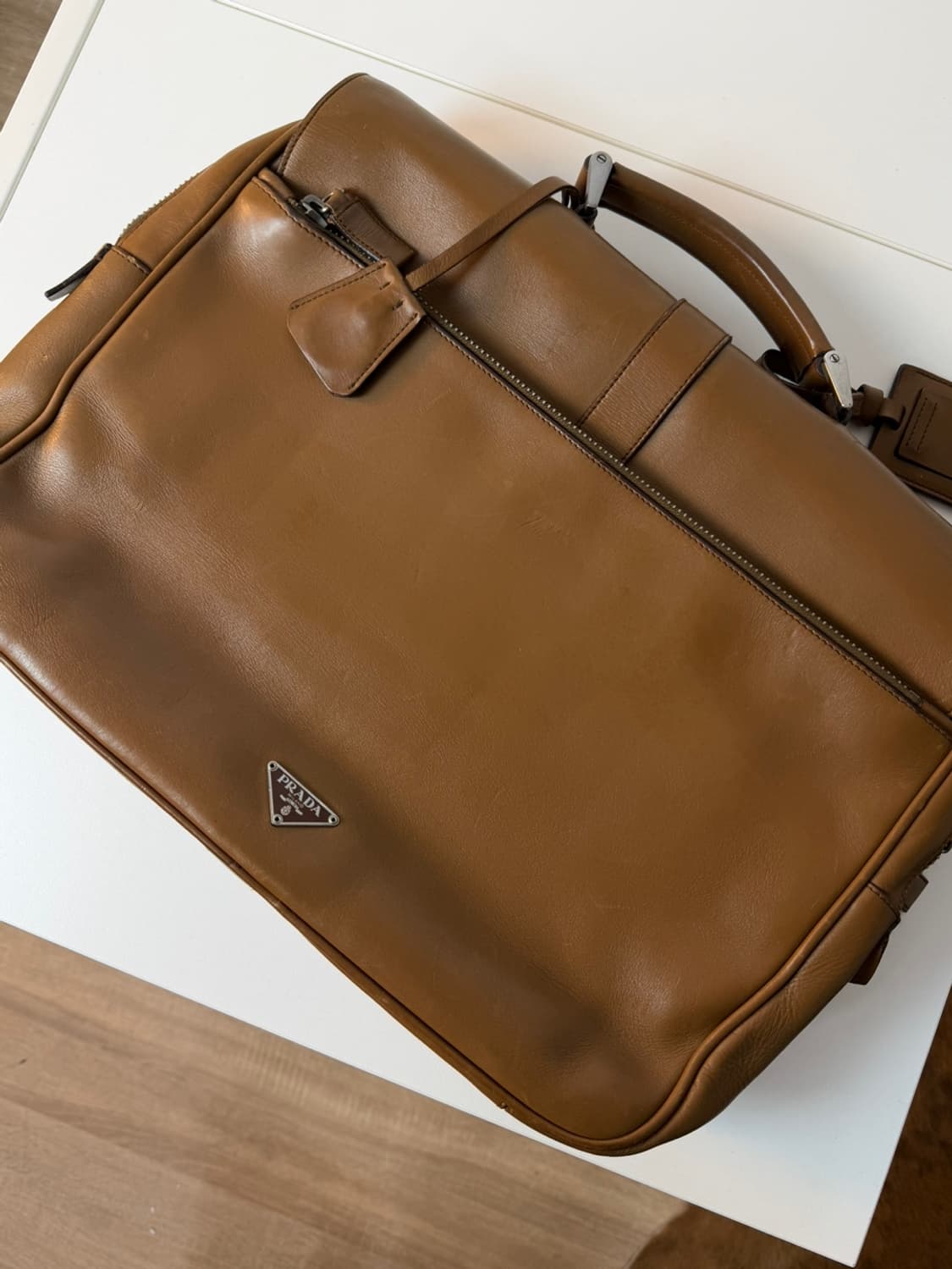 프라다 레더 브리프케이스 상품이미지1