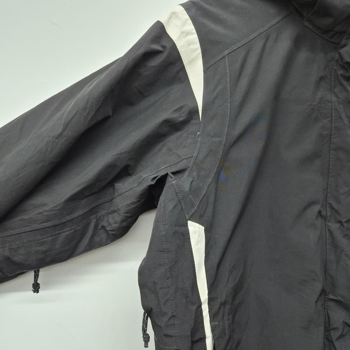 노스페이스 블랙 바람막이 후드 자켓 남성 M 상품이미지3