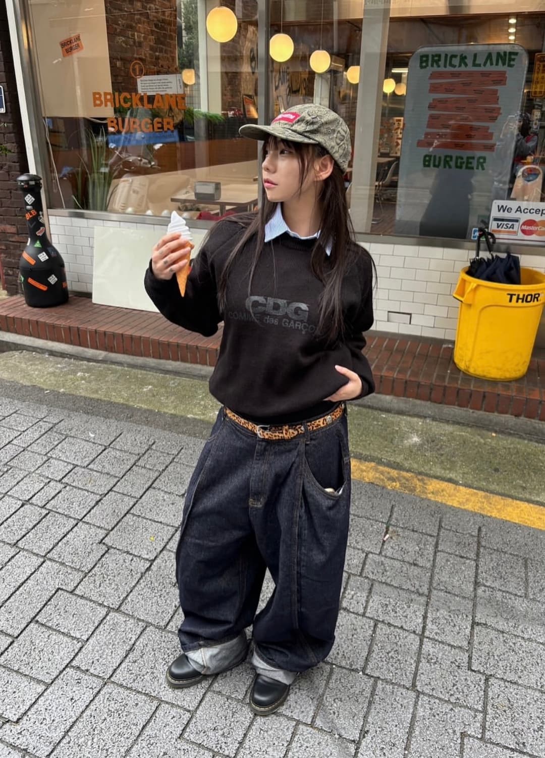 CDG 라운드넥 풀오버 니트 블랙 상품이미지1