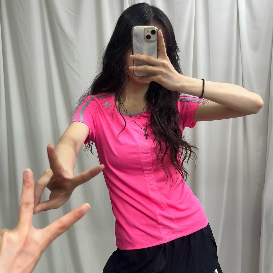 Adidas pink T-shirts 상품이미지1