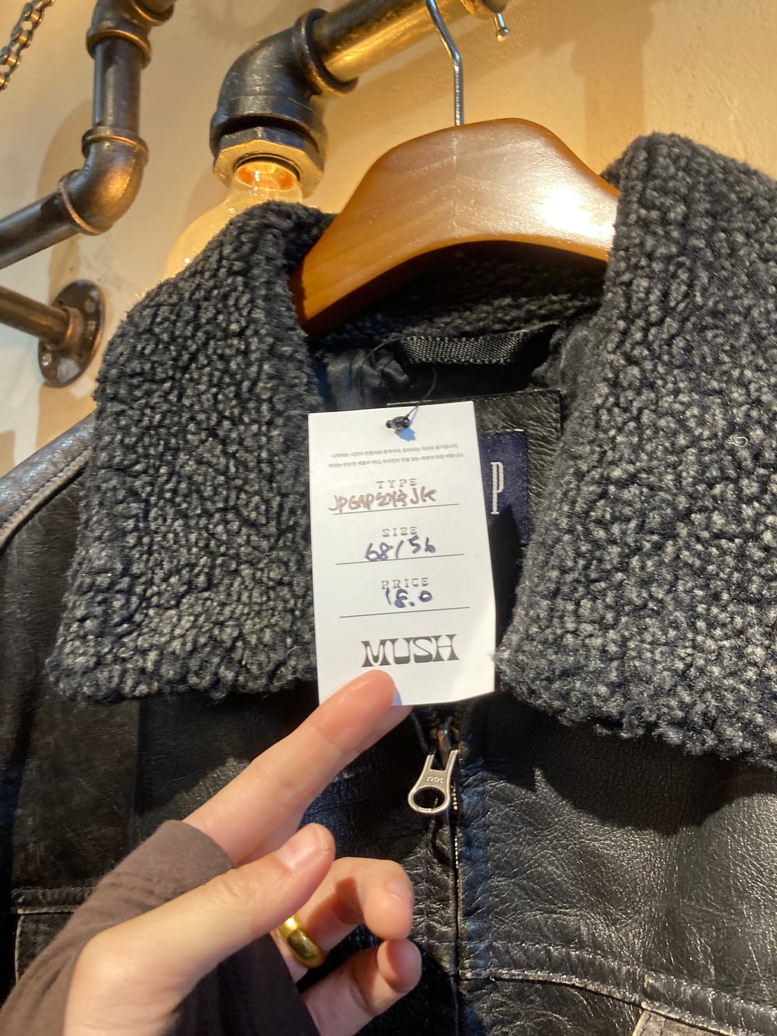 GAP 90's 소가죽 쉐르퍼 누빔 레더 재킷 상품이미지3