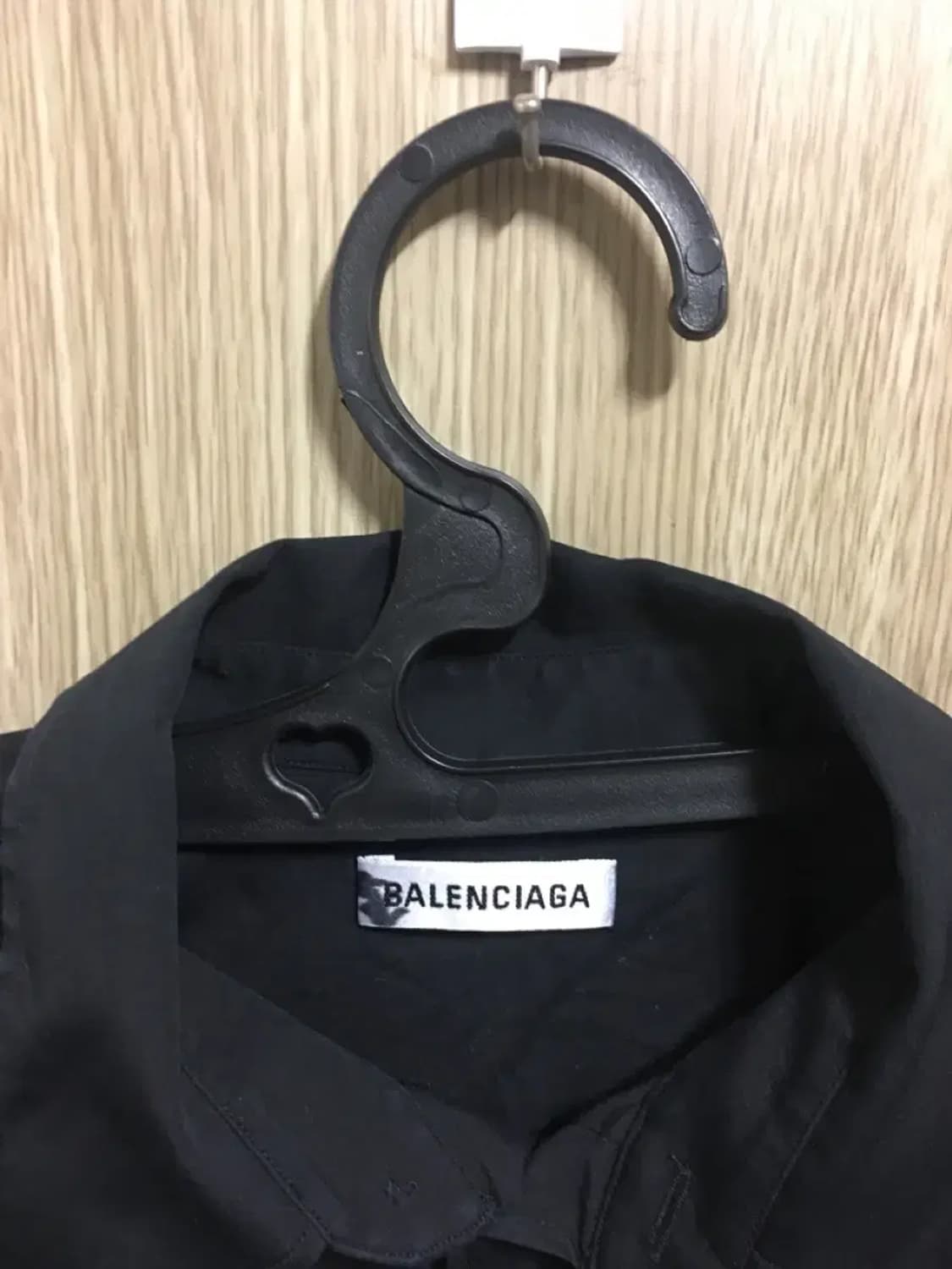 발렌시아가 셔츠 블랙 38 상품이미지2