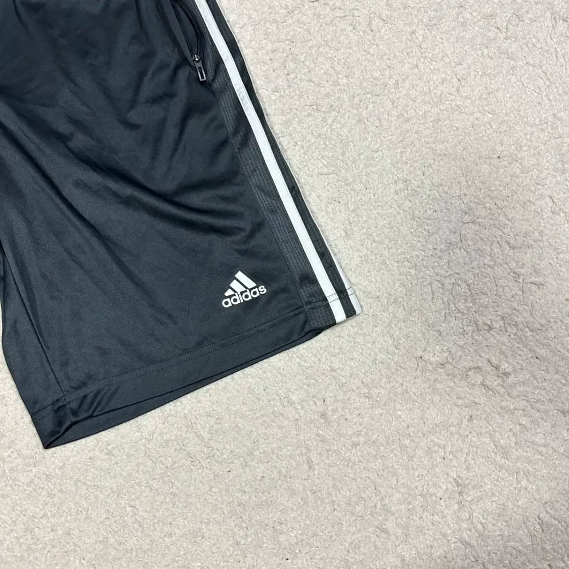 아디다스 반바지 팬츠 XL 상품이미지2