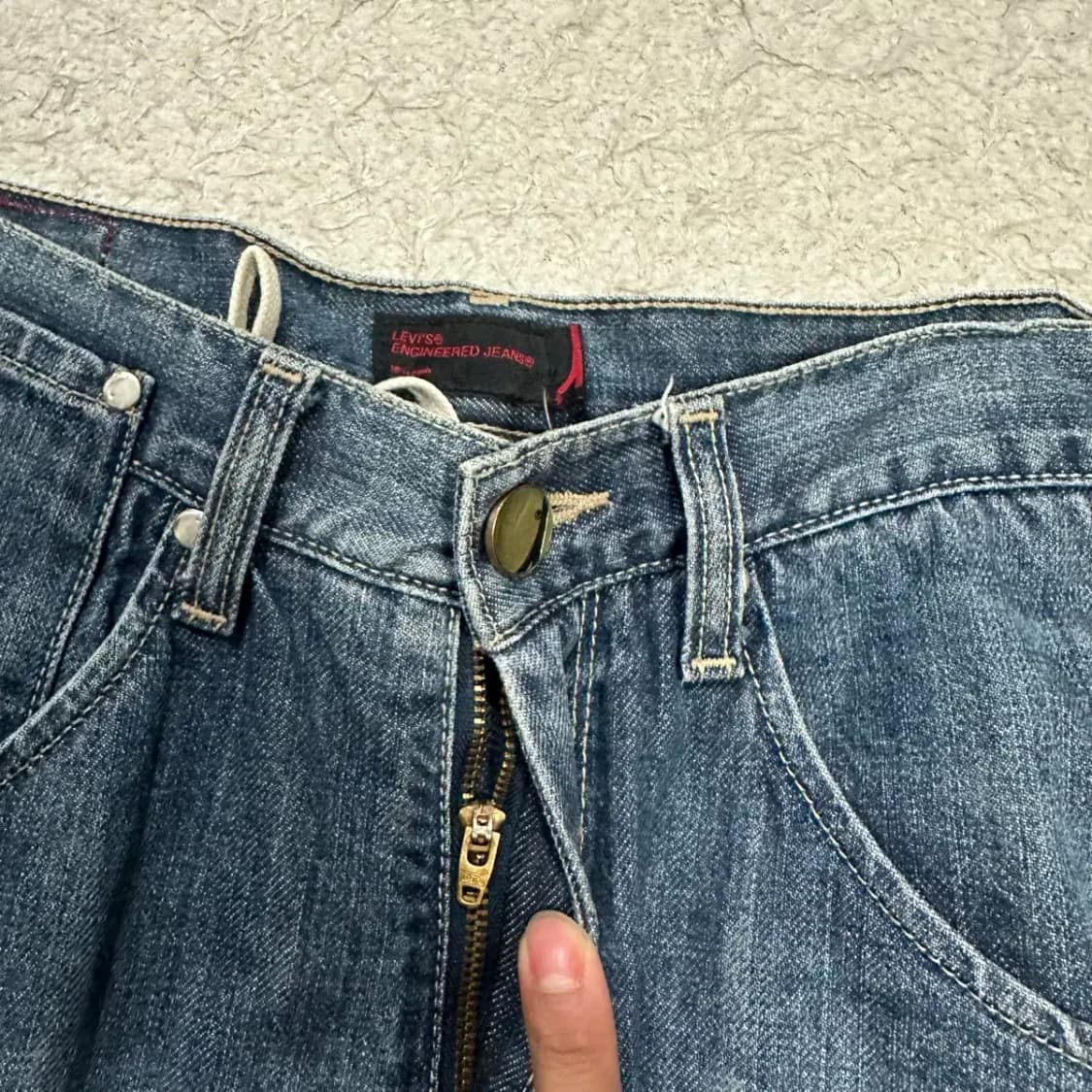 리바이스 엔지니어드진 청바지 데님 팬츠 30인치 상품이미지3