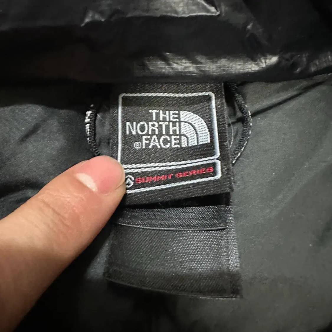 노스페이스 점퍼 블랙 s 상품이미지4
