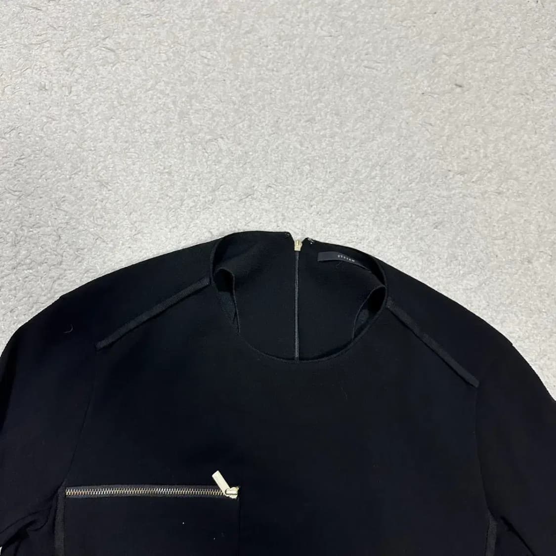 시스템 긴팔티 블랙 여성 상품이미지2