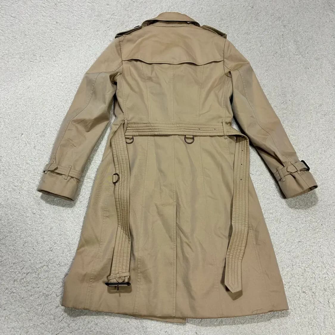 버버리 트렌치 코트 베이지 여성 상품이미지8