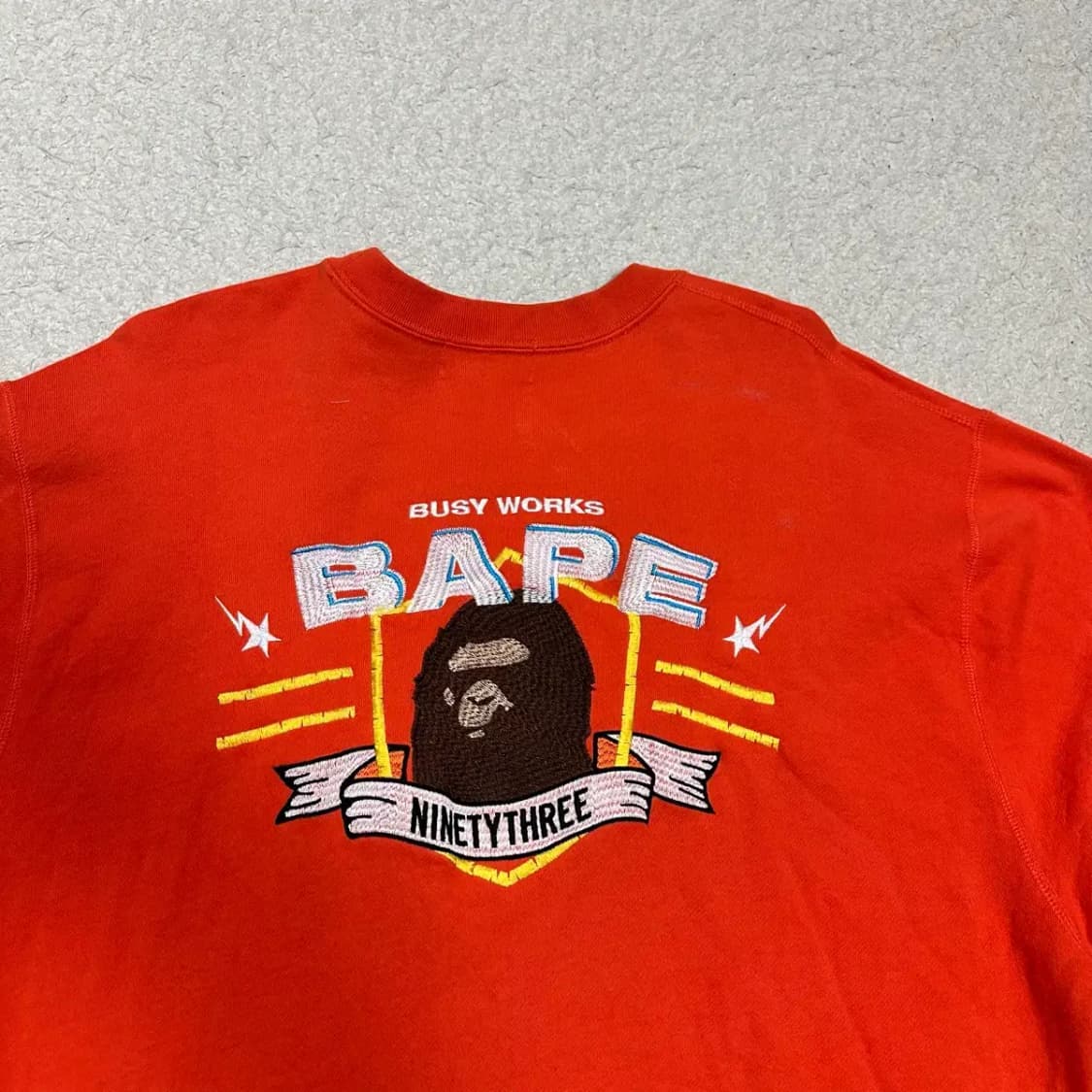 베이프 맨투맨 기모 L 상품이미지9