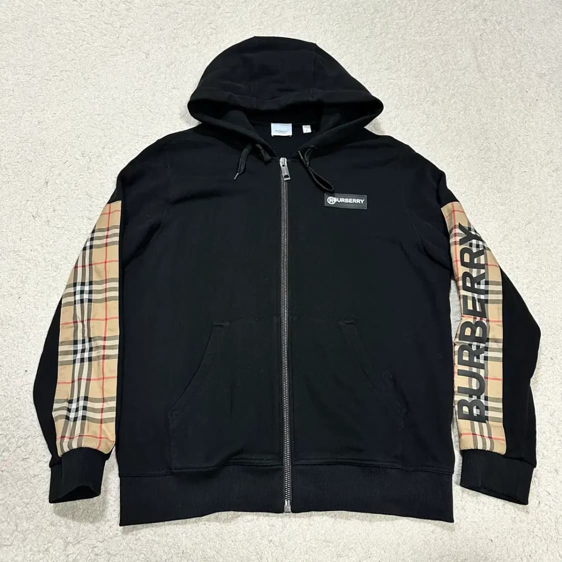 버버리 후드집업 블랙 상품이미지1