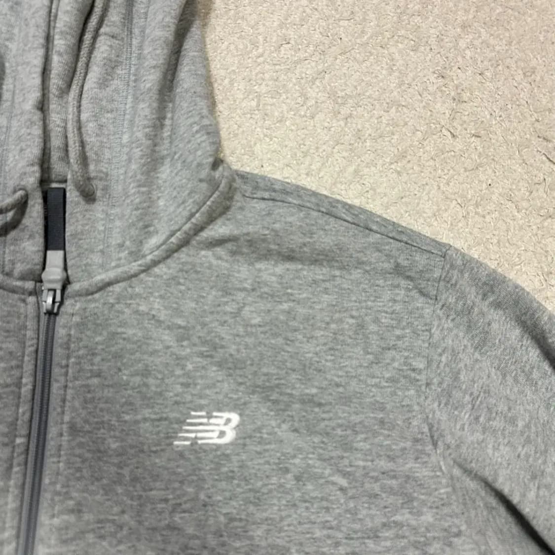 뉴발란스 회색 후드집업 L 100 상품이미지2