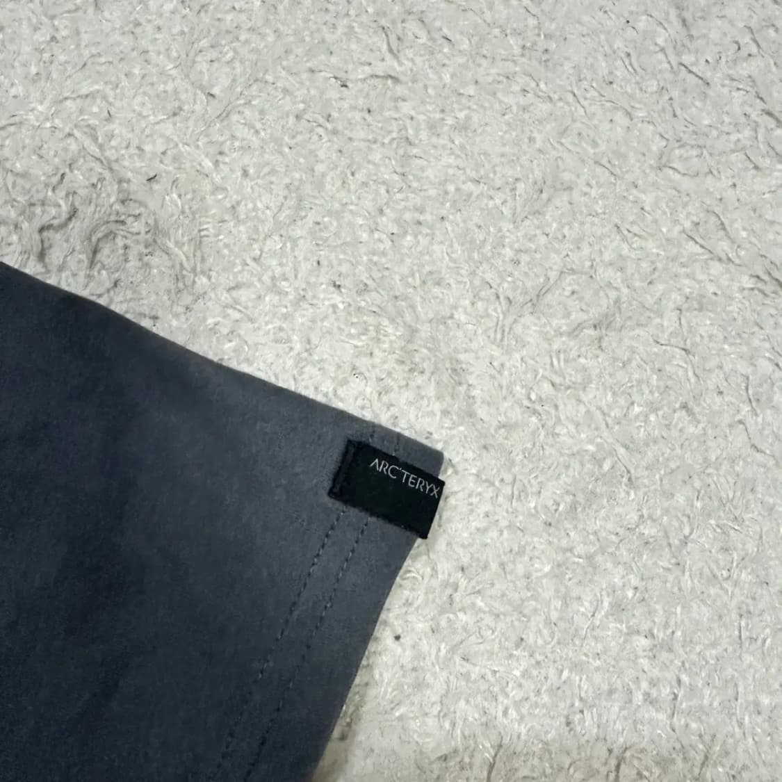 아크테릭스 등반로고 반팔티셔츠 상품이미지3