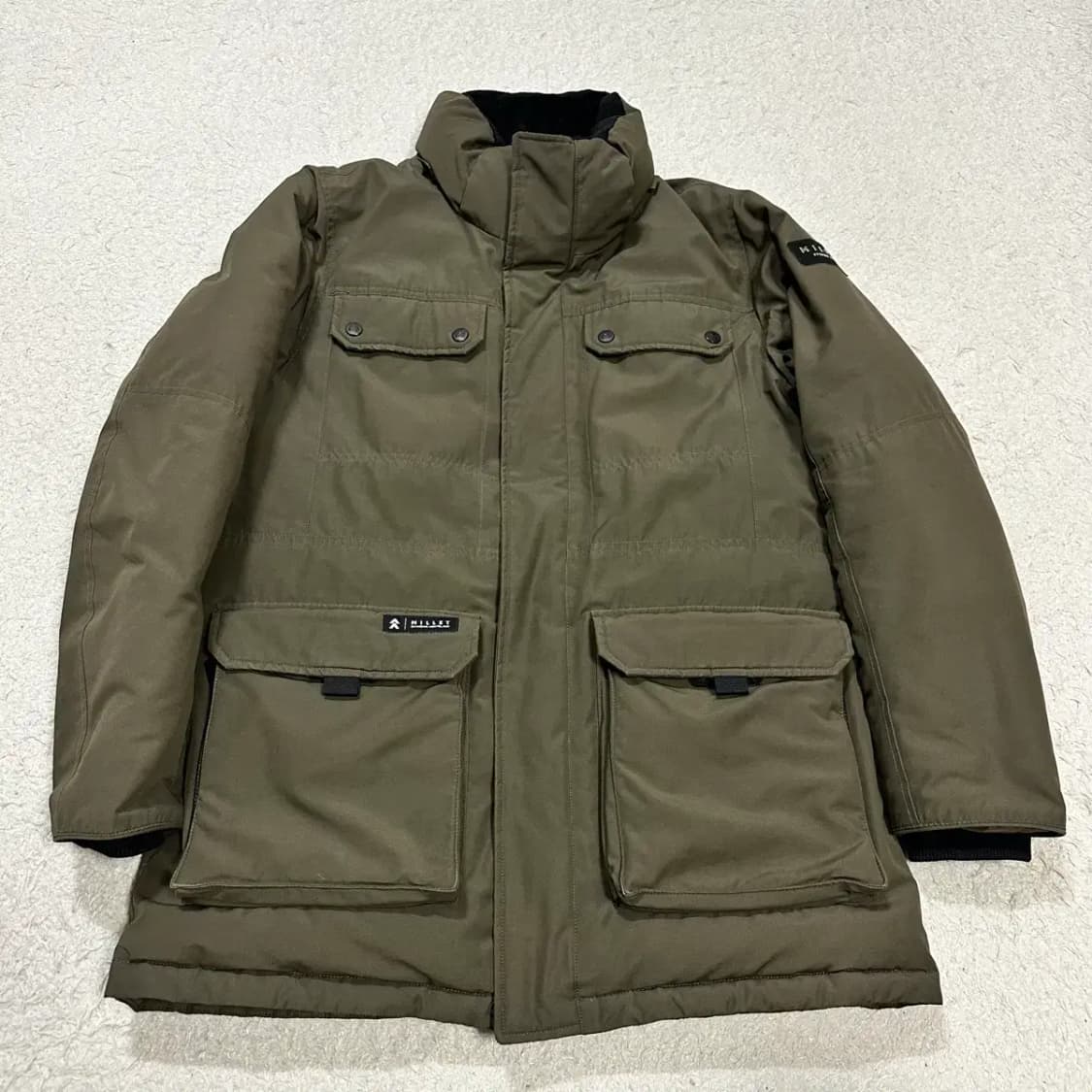 밀레 남성 카키색 패딩 점퍼 m 95 상품이미지1