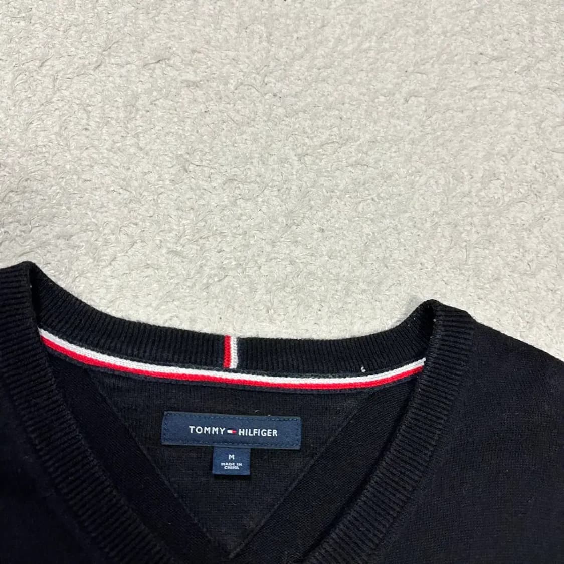 타미힐피거 니트 브이넥 블랙 m 상품이미지2
