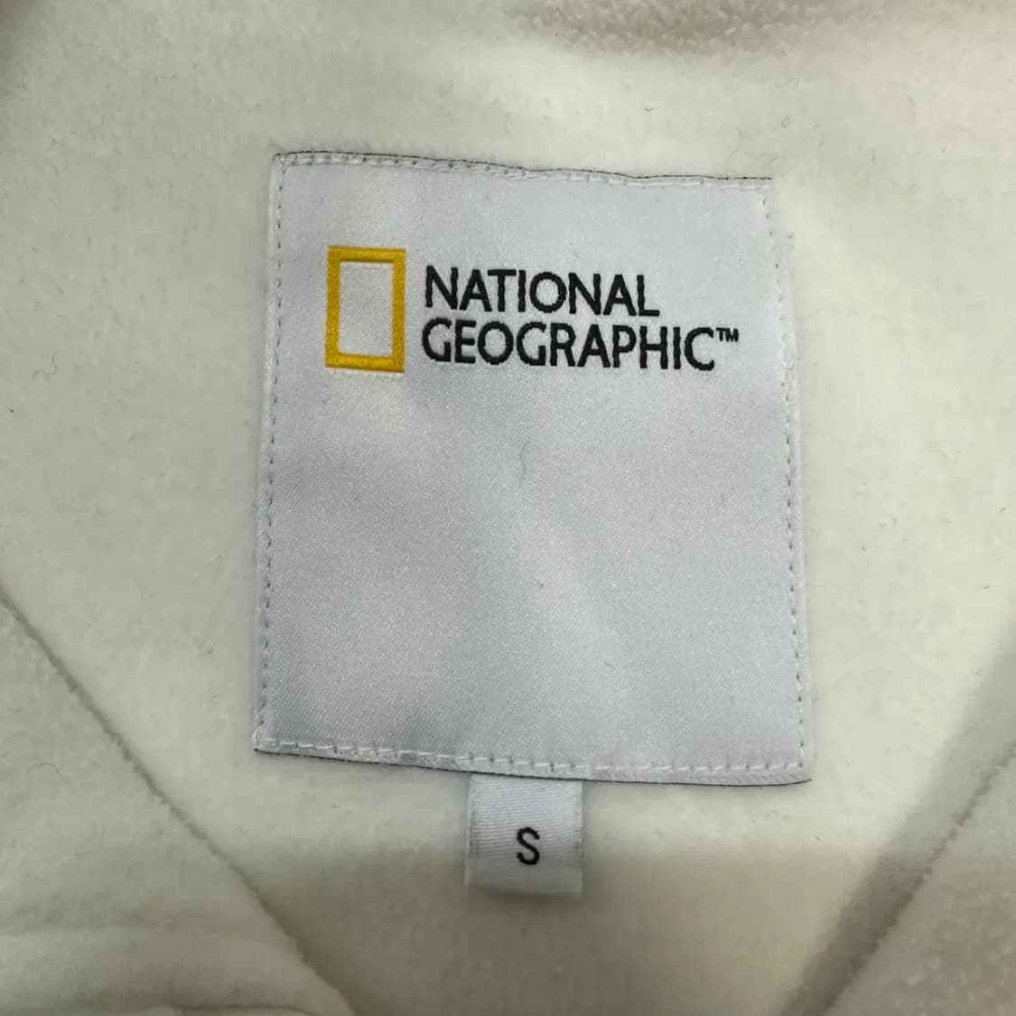 내셔널지오그래픽 흰색 뽀글이 후리스 후드집업 s 상품이미지4