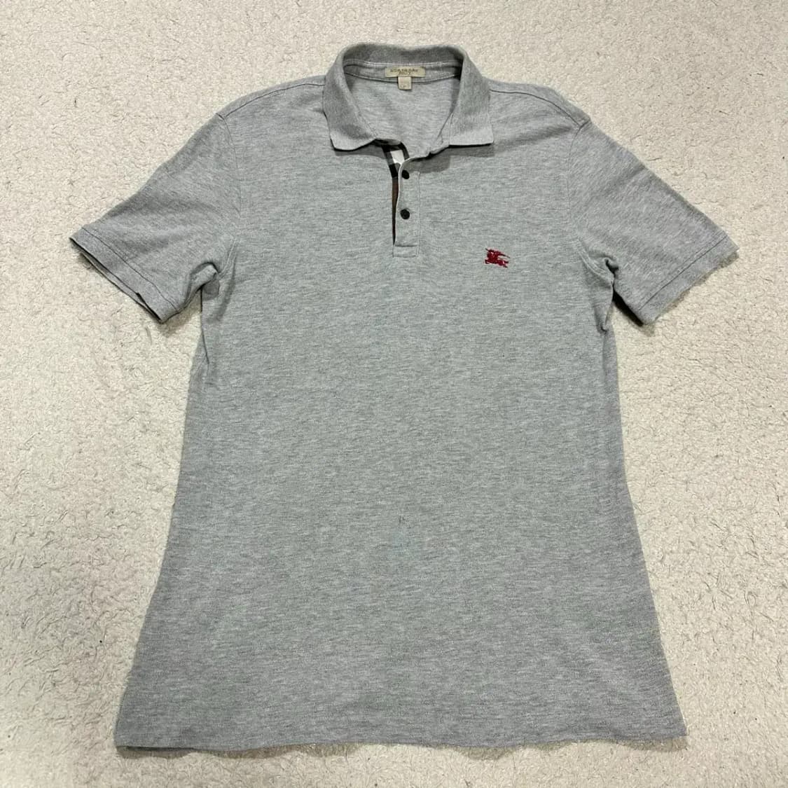 버버리 반팔 카라티 m 상품이미지1