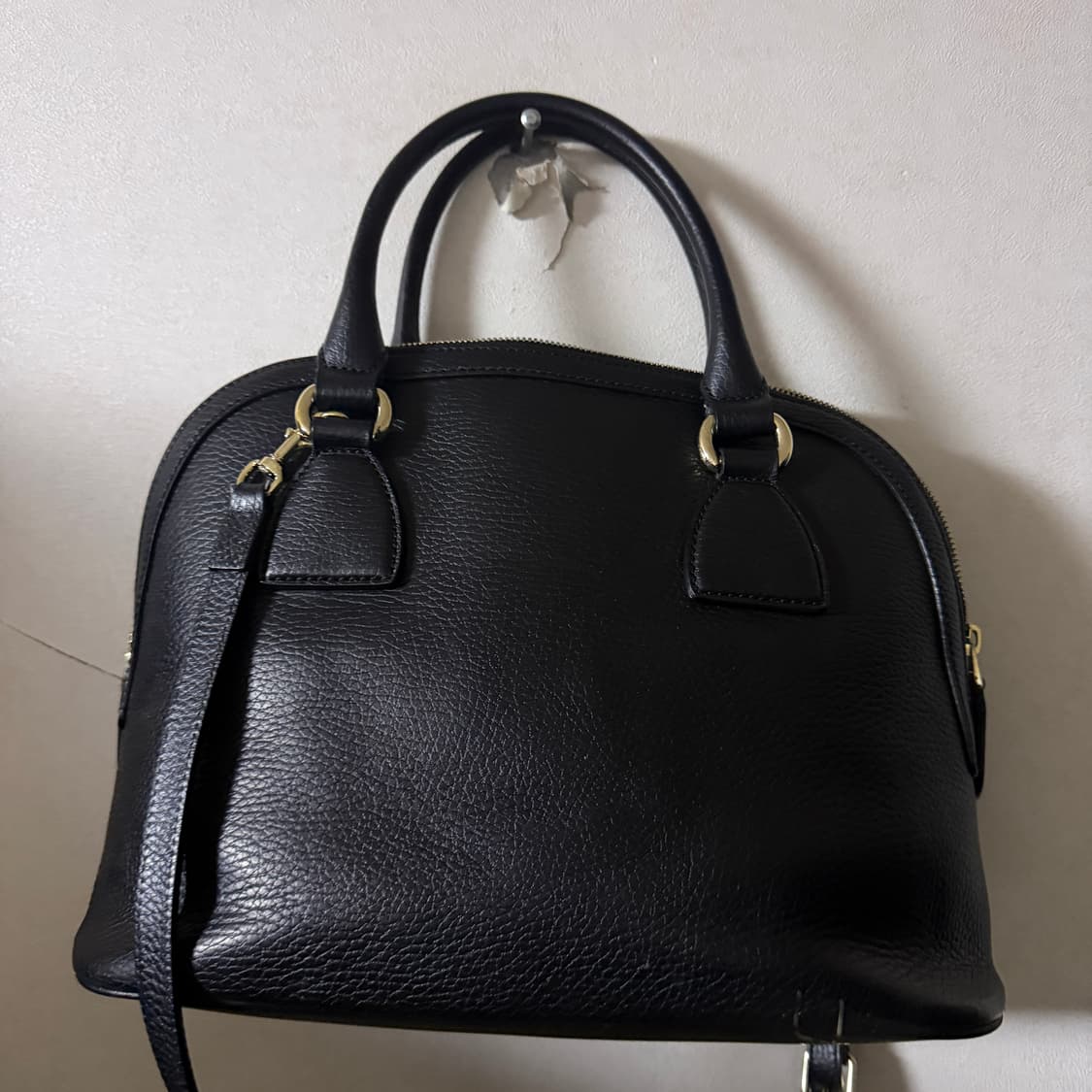 구찌 449662 인터로킹 GG 로고 돔 토트백 상품이미지5