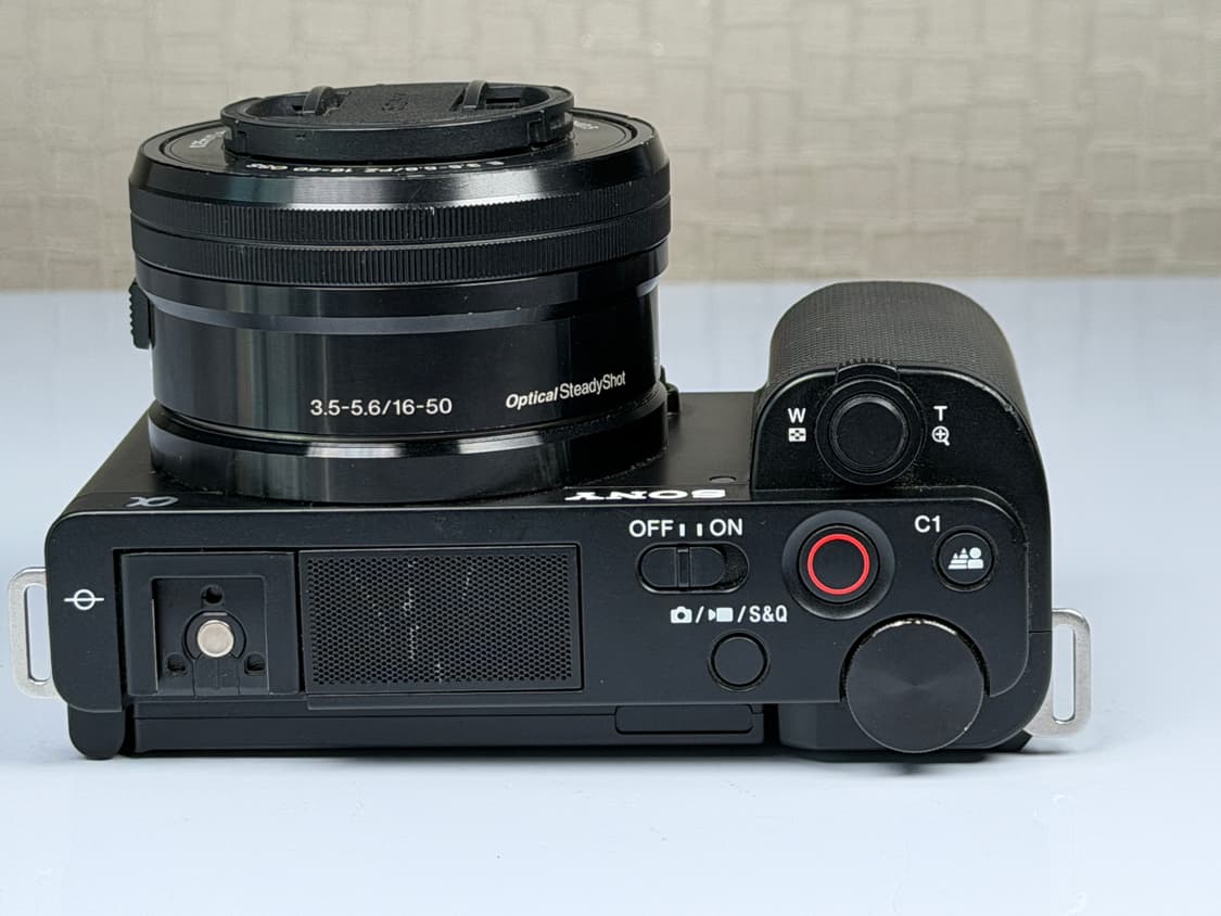 소니 ZV-E10 블랙 미러리스 카메라 249컷 상품이미지4