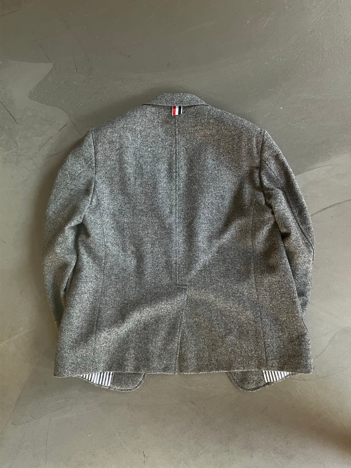 톰브라운 트위드 자켓 48 made in Italy 상품이미지5