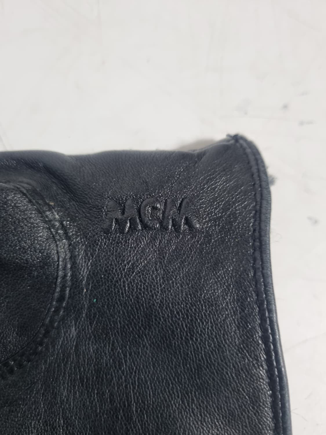 MCM 뮌헨 여성 가죽장갑 m사이즈 상품이미지4