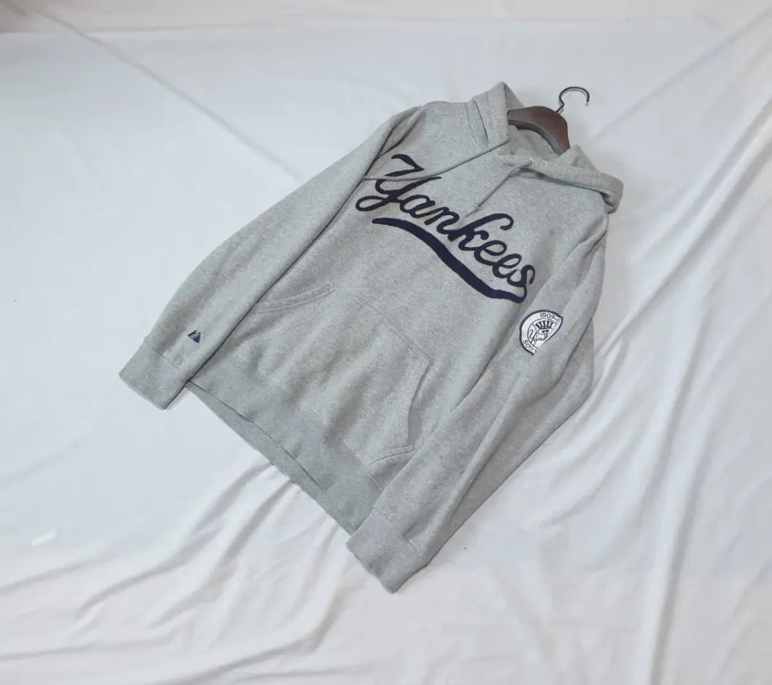 양키즈 그레이 후드 티셔츠 상품이미지1