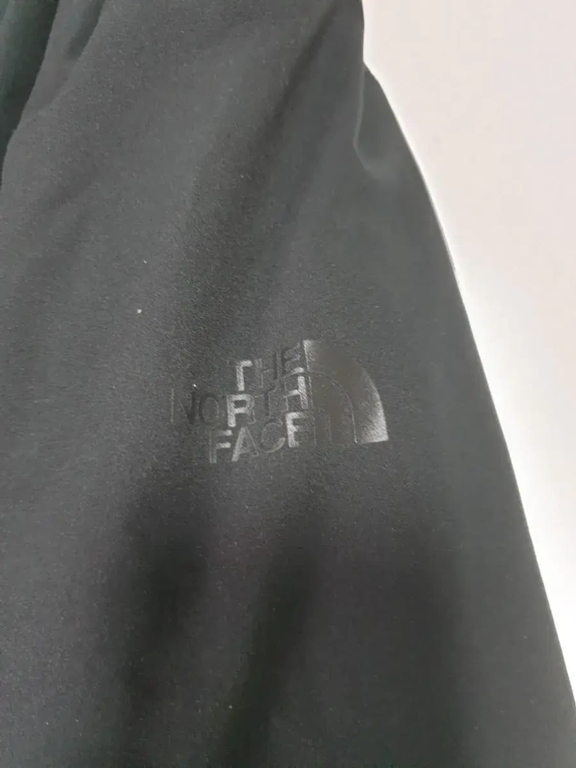 노스페이스 화이트라벨 바람막이 자켓 상품이미지2