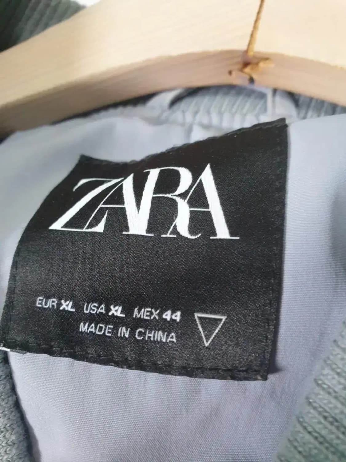 자라 라이트블루 ma1 점퍼 상품이미지3
