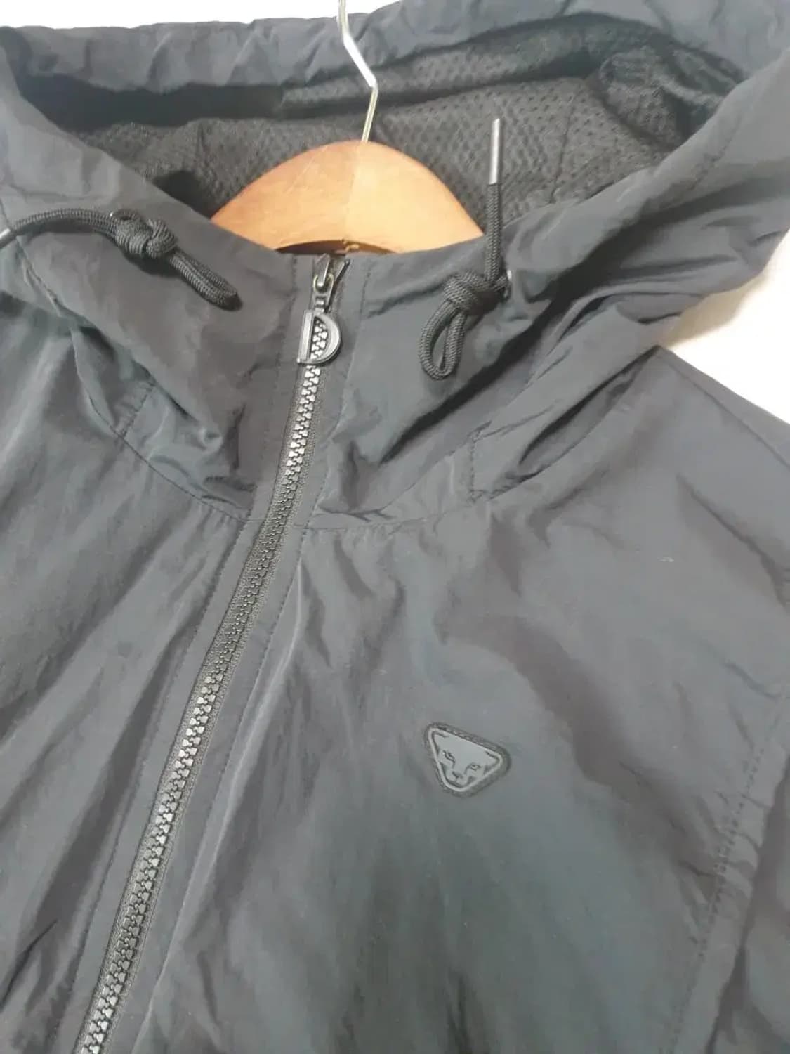 다이나핏 블랙 바람막이 자켓 상품이미지2
