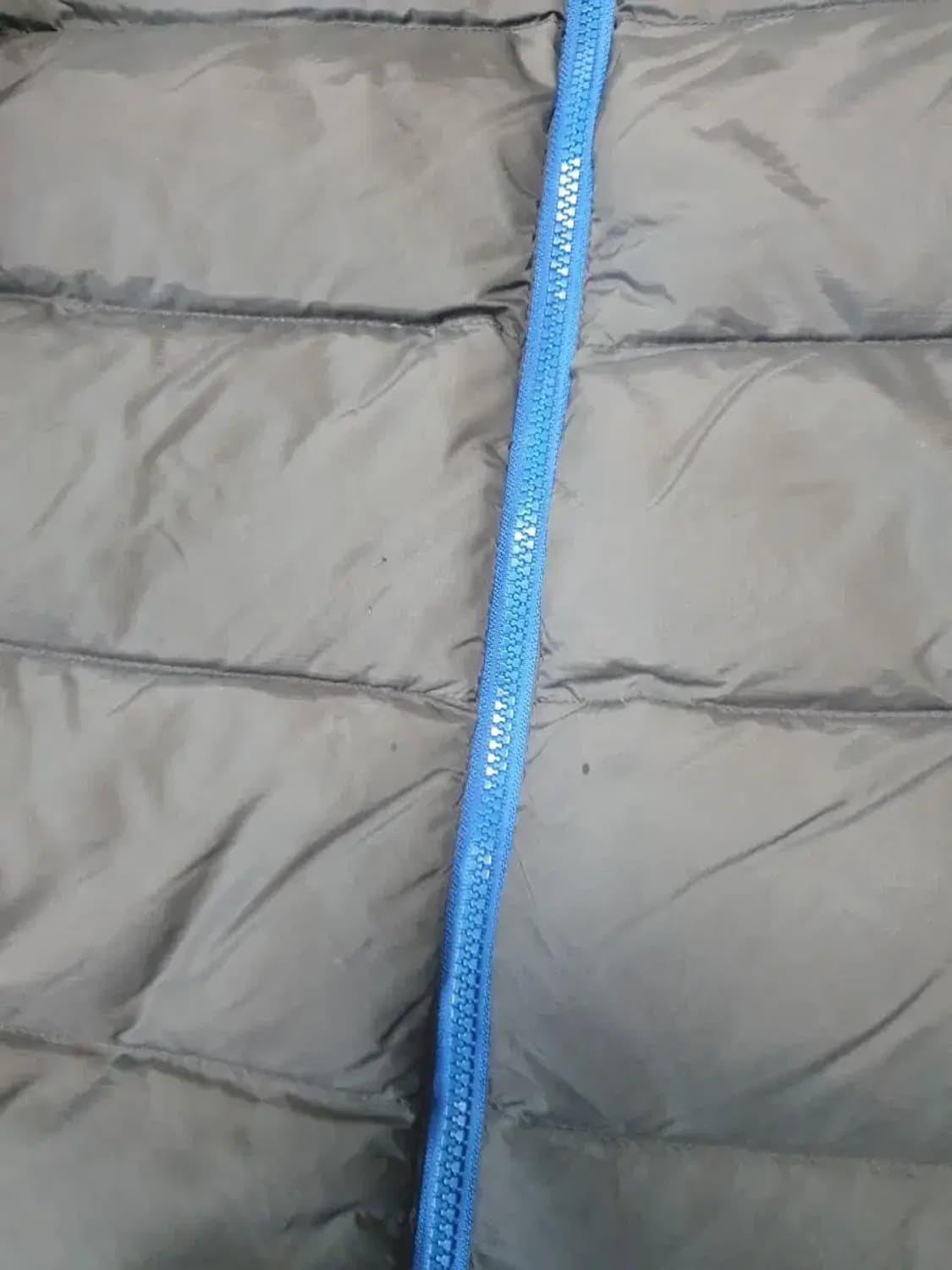 노스페이스 700 그레이 패딩 상품이미지3
