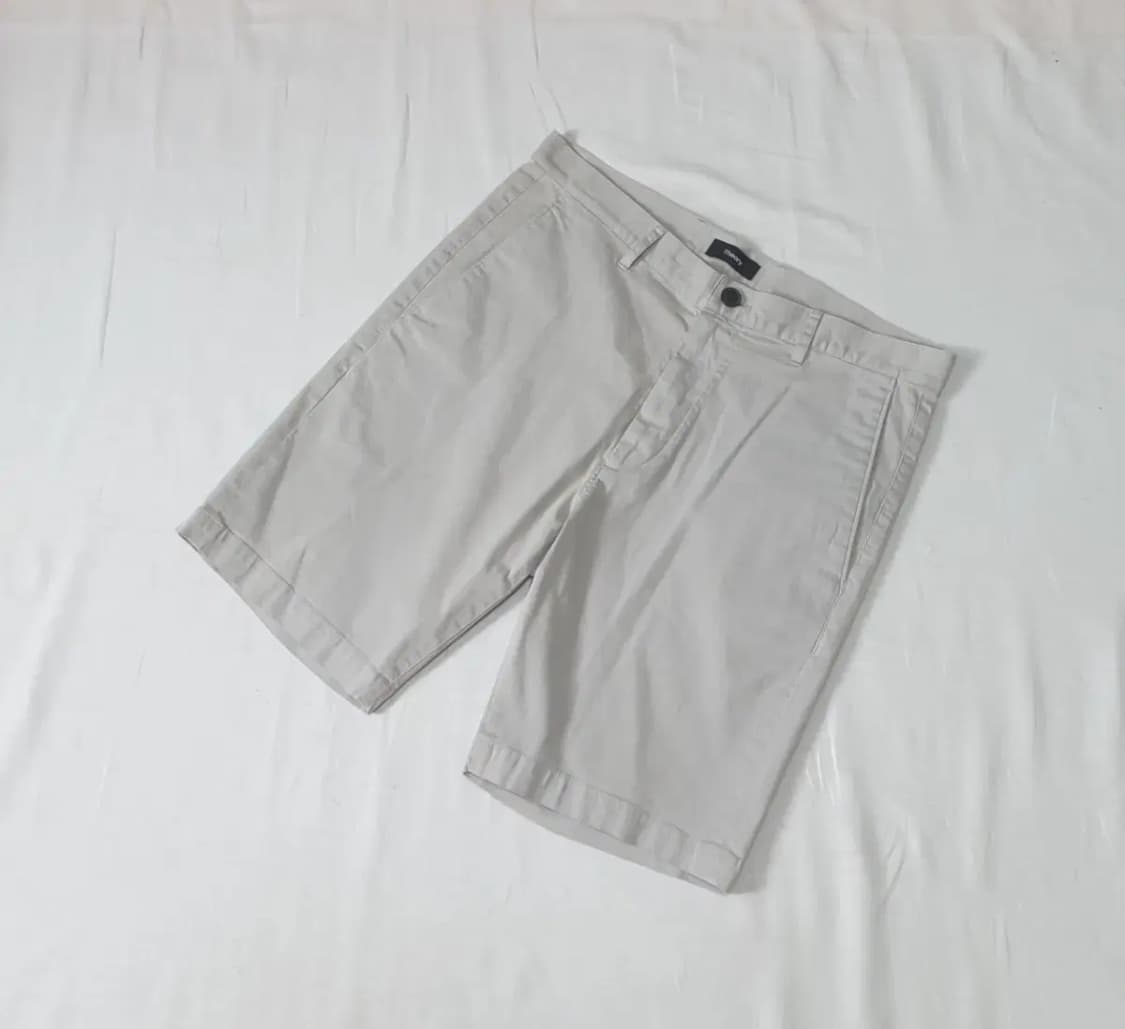 띠어리 라이트그레이 면 반바지 상품이미지1